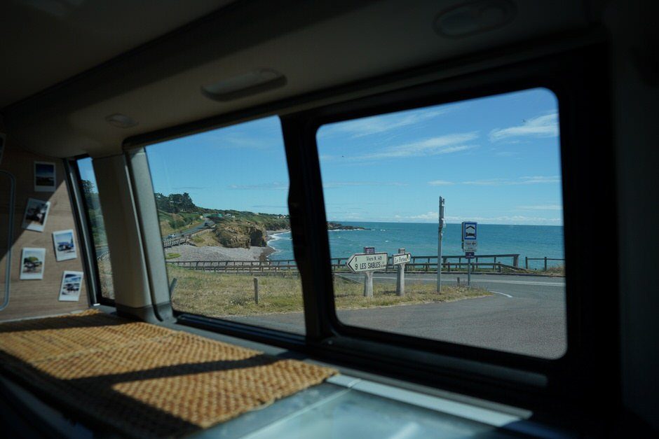 Van hire Vendée - View of the interior of a campervan