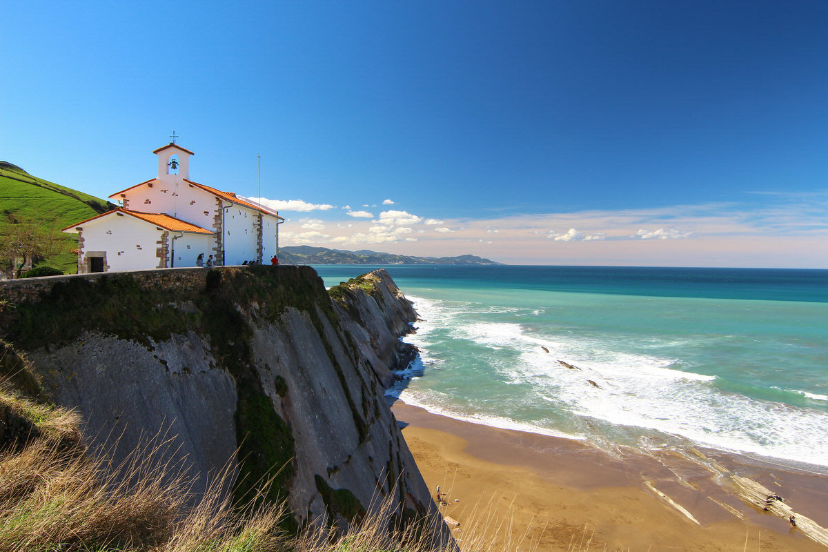 Campervan hire: Road trip to the Basque countries