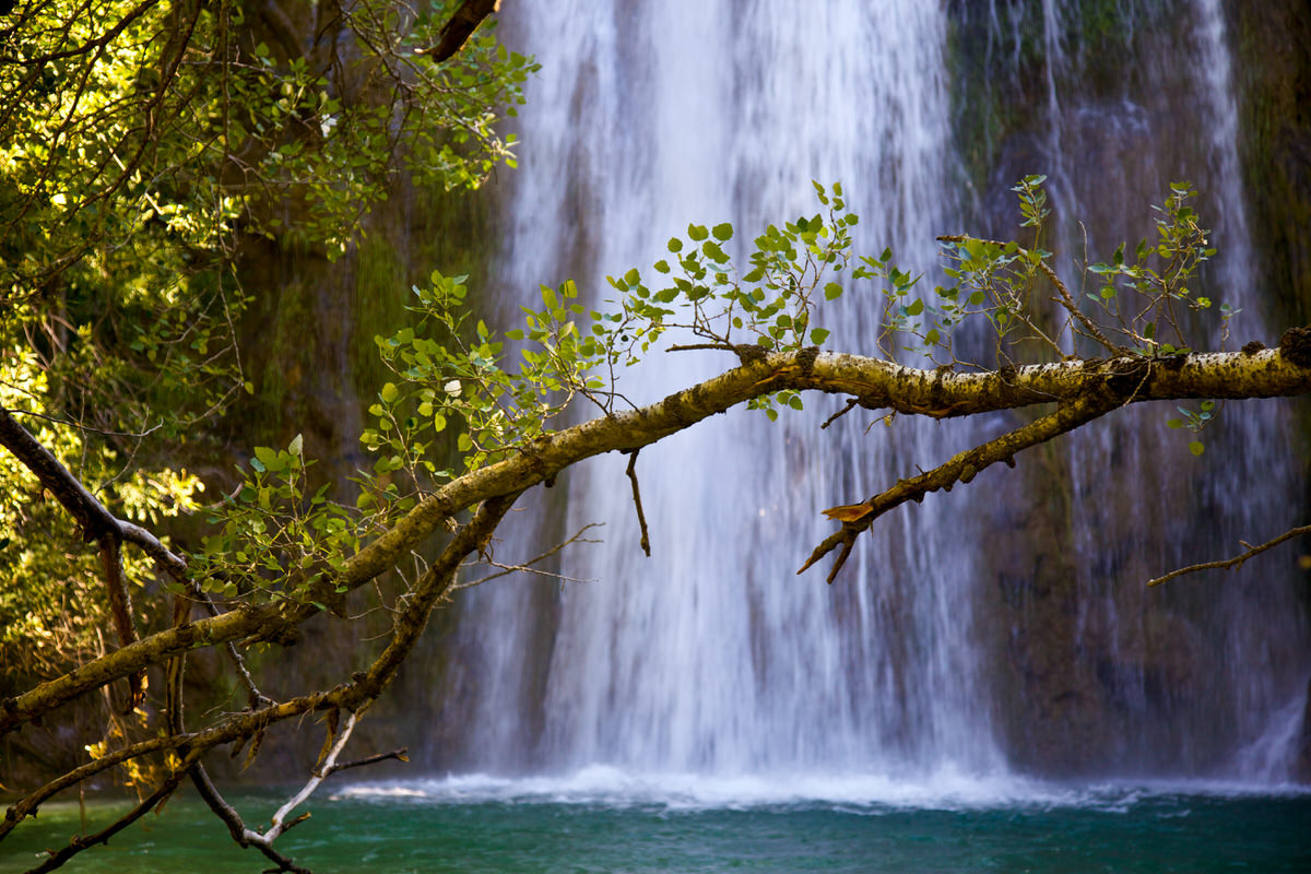 Tourism in the Gorges du Verdon on board a hire camper van