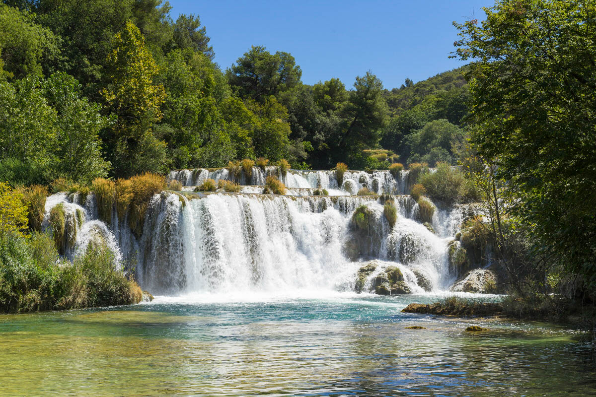 Urlaub in Kroatien: Road trip in einem gemieteten Van mit Einrichtung