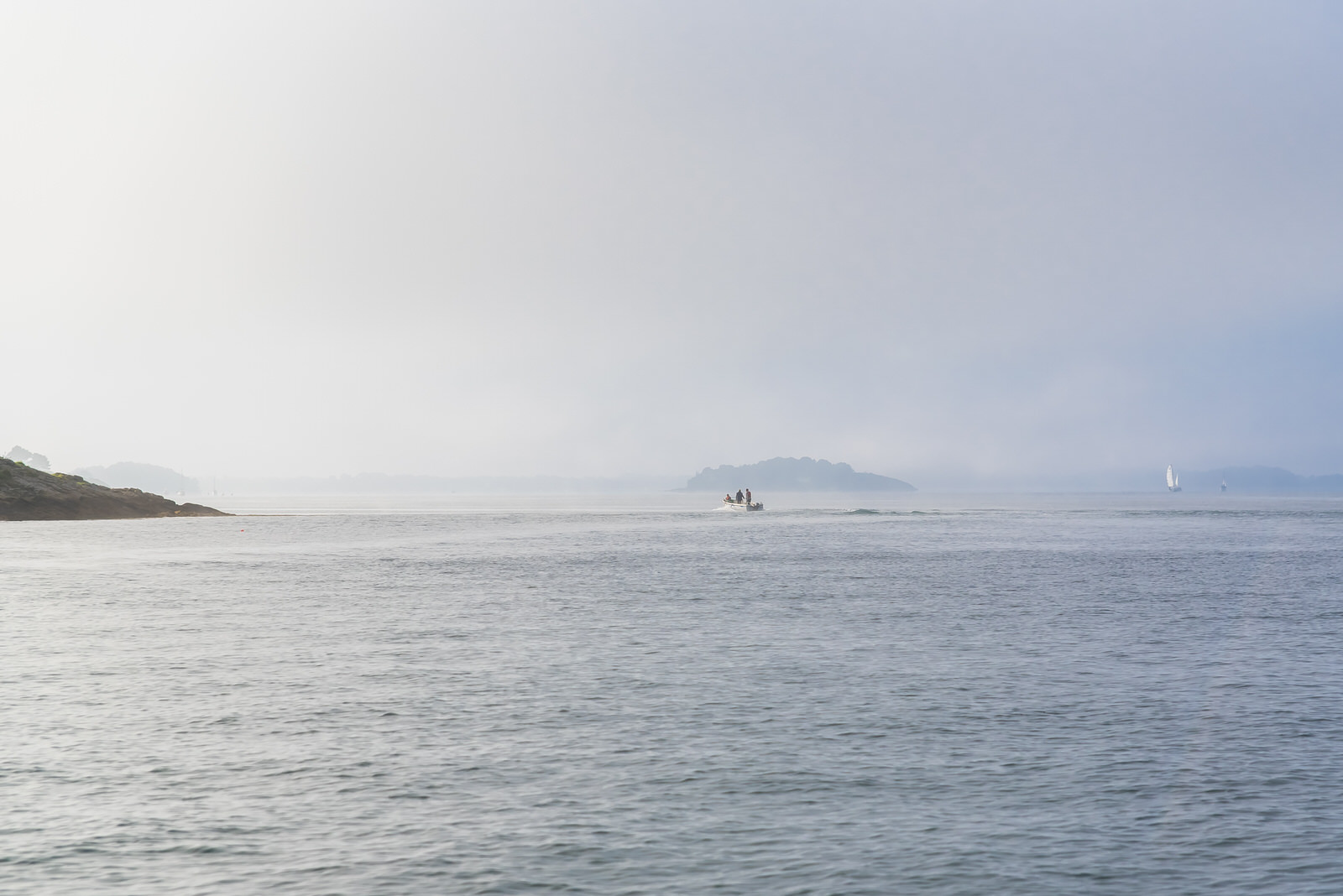 Location van aménagé : balade paisible au gré des paysages marins