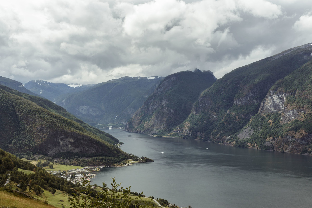 Road trip au bord du Sognefjord : location campervan