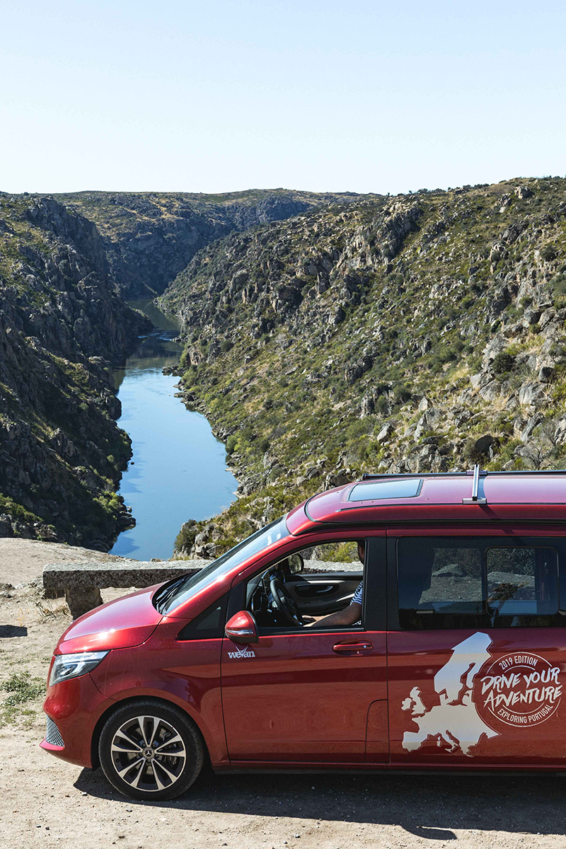 Van aménagé au Portugal à Miranda do Douro